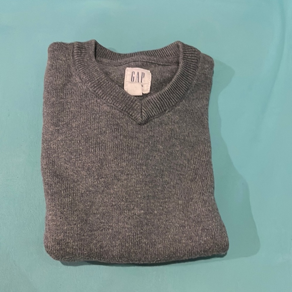 Gap kids sweater